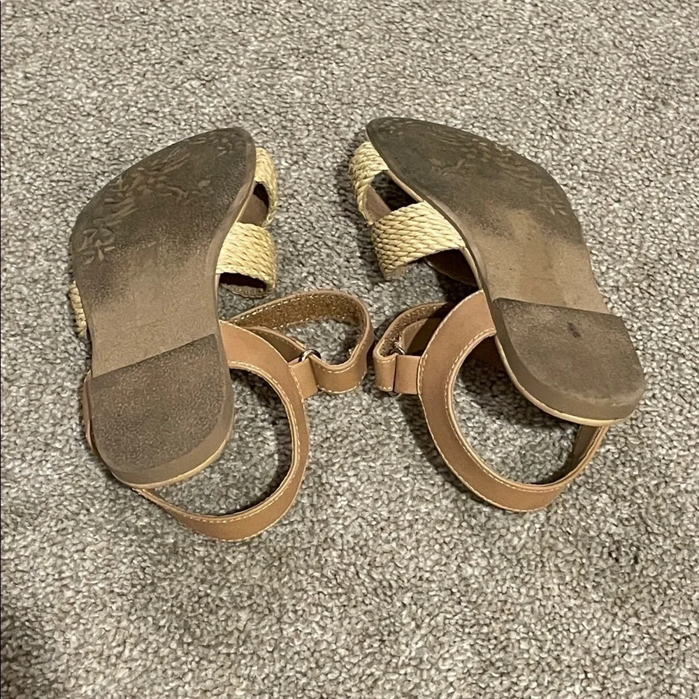 Dolce Vita Woven Detail Sandals